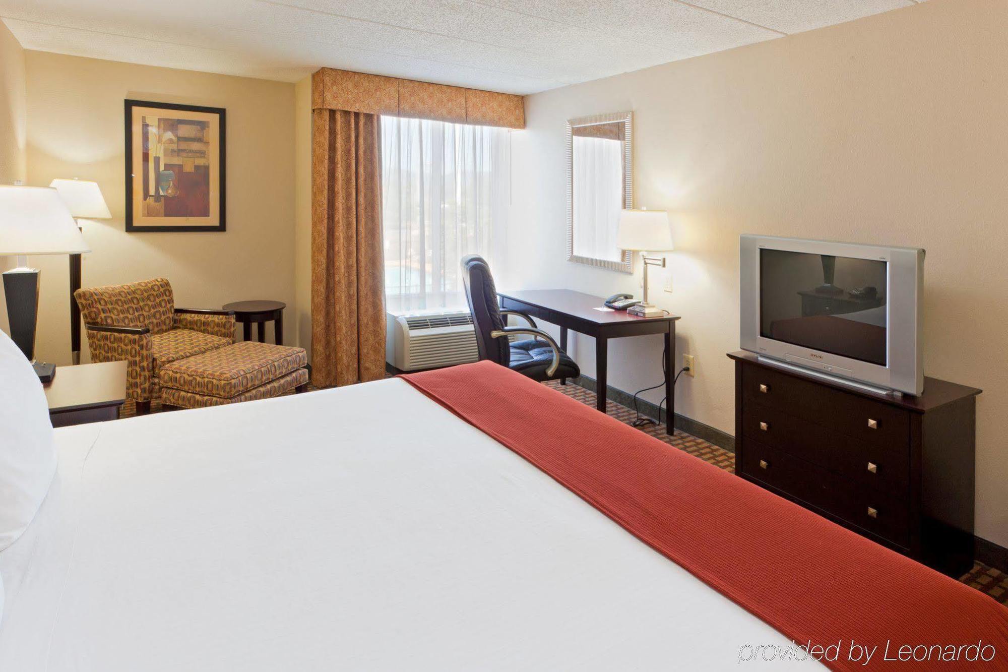 Holiday Inn Express Woodstock-Shenandoah Valley By Ihg Zimmer foto